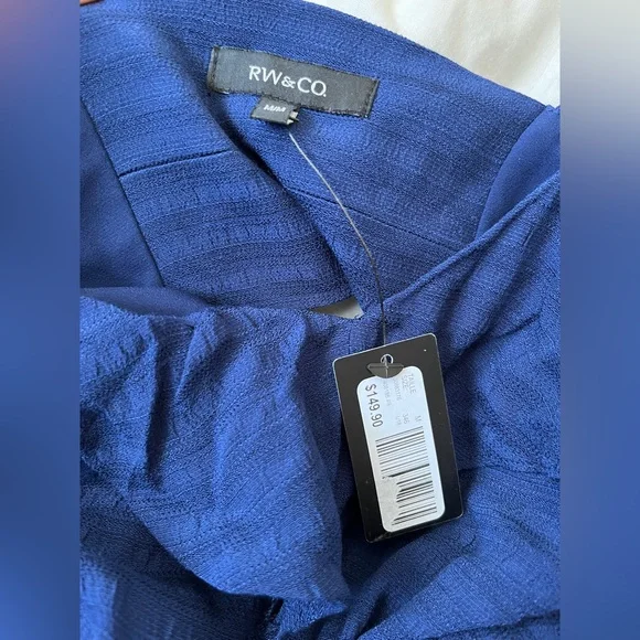 BNWT RW&CO Navy Blue Maxi Dress 👚 - Picture 4 of 6